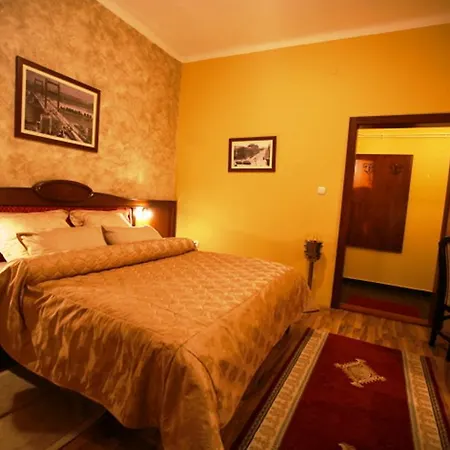 Manjez Centar Hotel